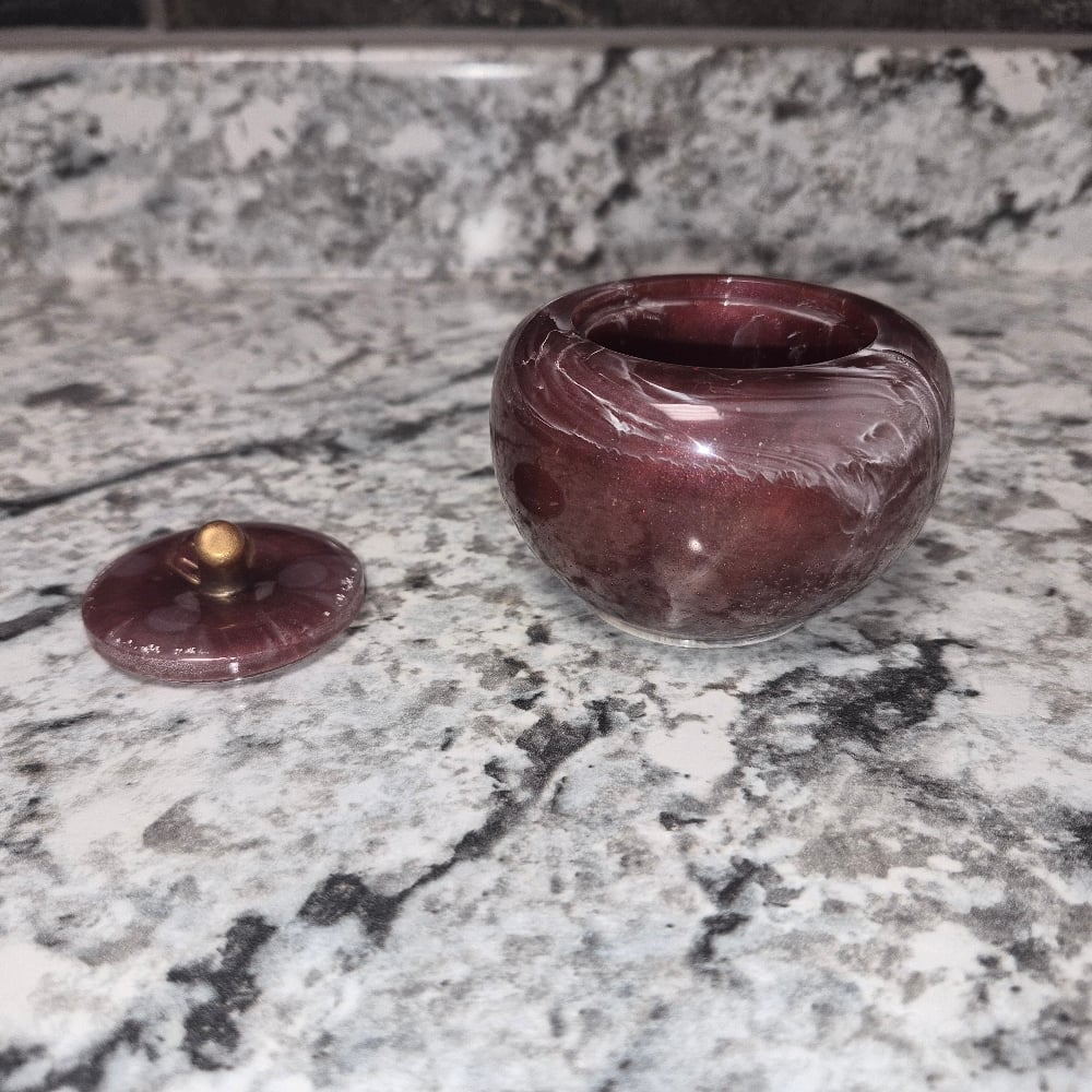 Maroon Apple jar