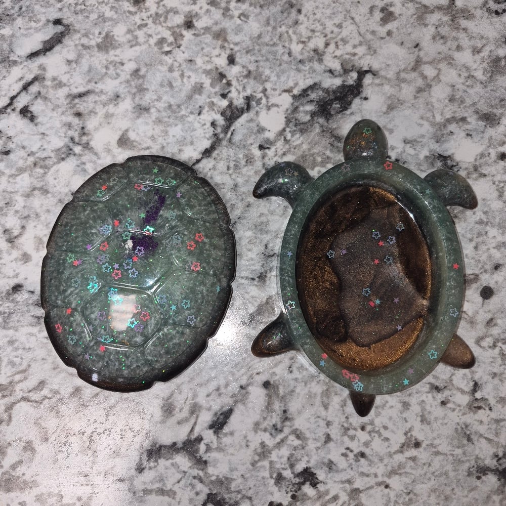 Turtle trinket jar